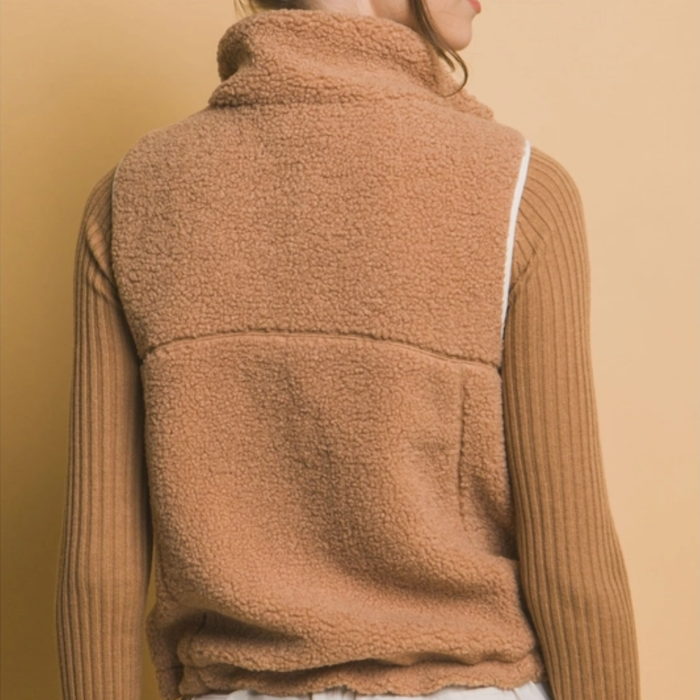 Reversible Sherpa Vest (6-Pack)